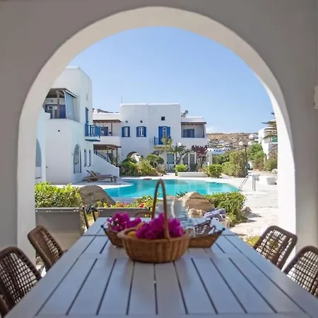 Дом отдыха Mykonian Style W Shared Pool 8 & 9 Орнос