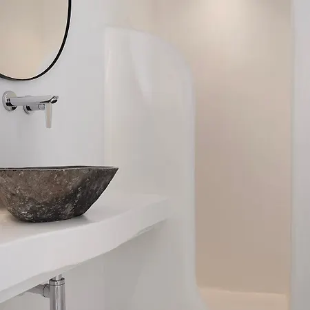 Mykonian Style W Shared Pool 8 & 9 *