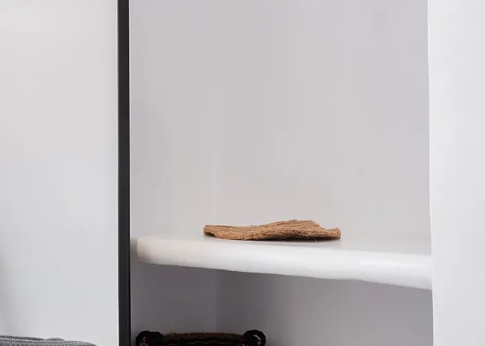 Mykonian Style W Shared Pool 8 & 9 *