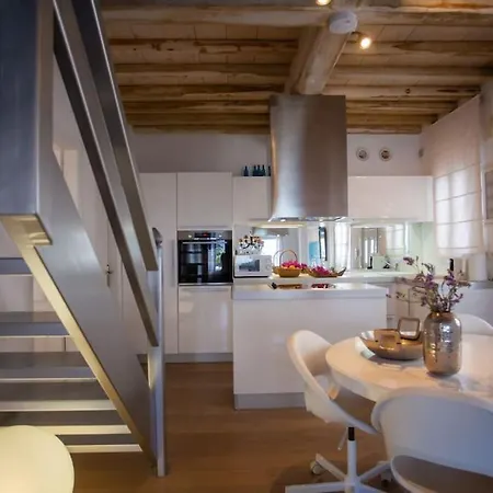 펜션 Mykonian Style W Shared Pool 8 & 9 오르노스