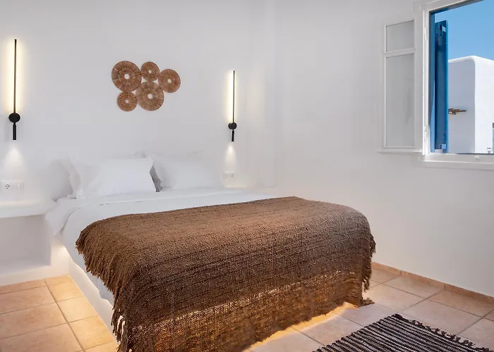 Mykonian Style W Shared Pool 8 & 9