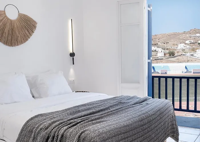 Mykonian Style W Shared Pool 8 & 9